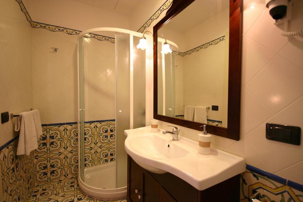 Sorrento Inn Guesthouse Стая снимка