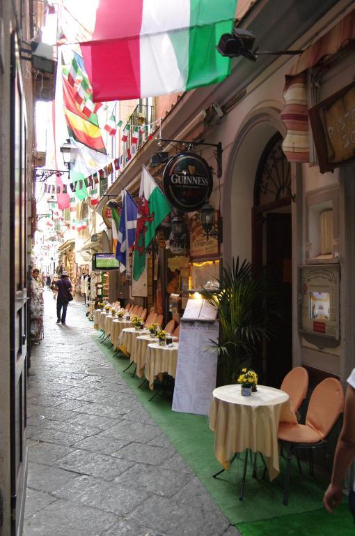 Sorrento Inn Guesthouse Екстериор снимка