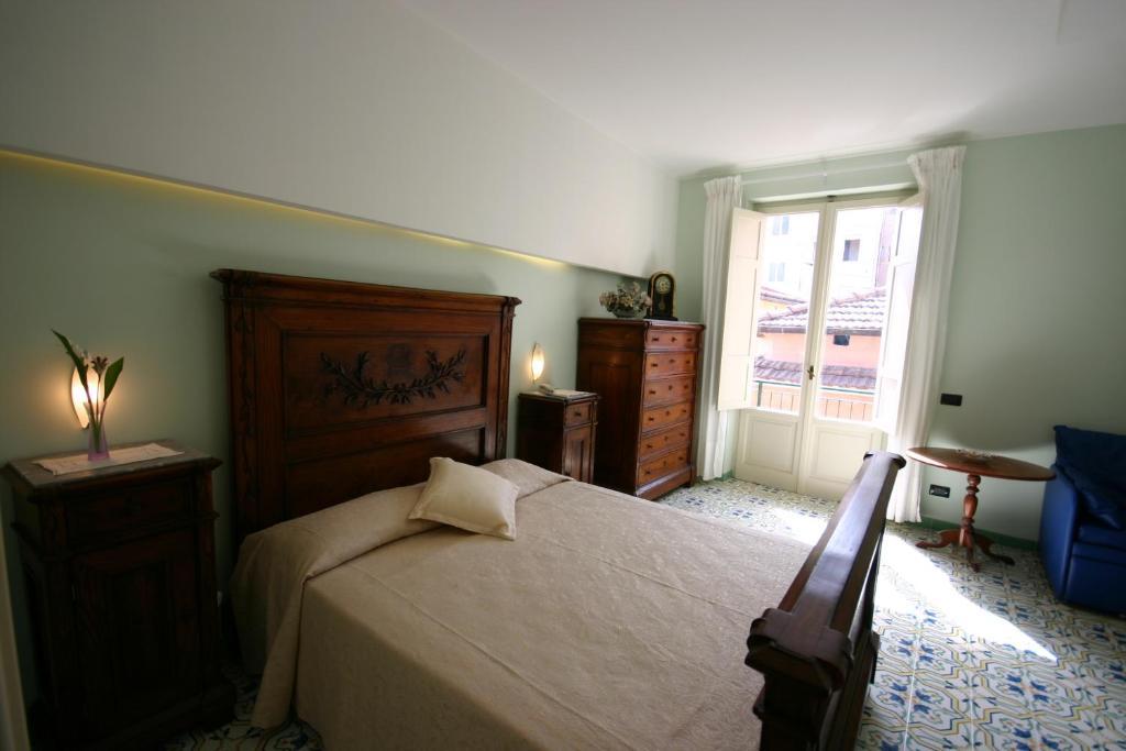 Sorrento Inn Guesthouse Екстериор снимка