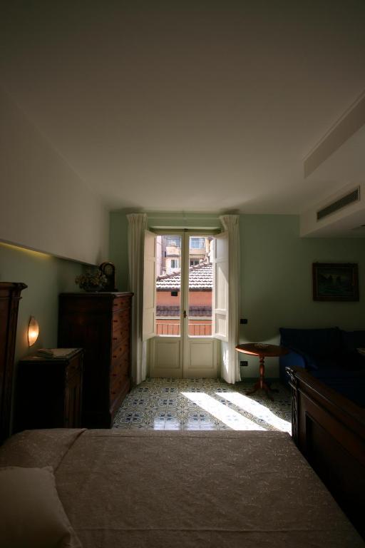 Sorrento Inn Guesthouse Екстериор снимка