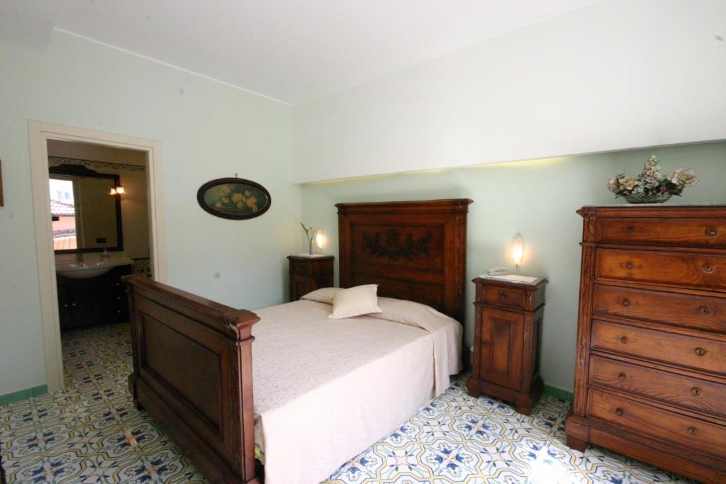 Sorrento Inn Guesthouse Екстериор снимка